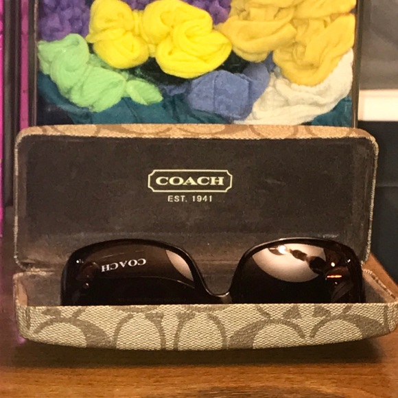Coach Sunglasses Signature C Leopard Burgundy & Brown and Brown Signature C Case - Picture 6 of 16